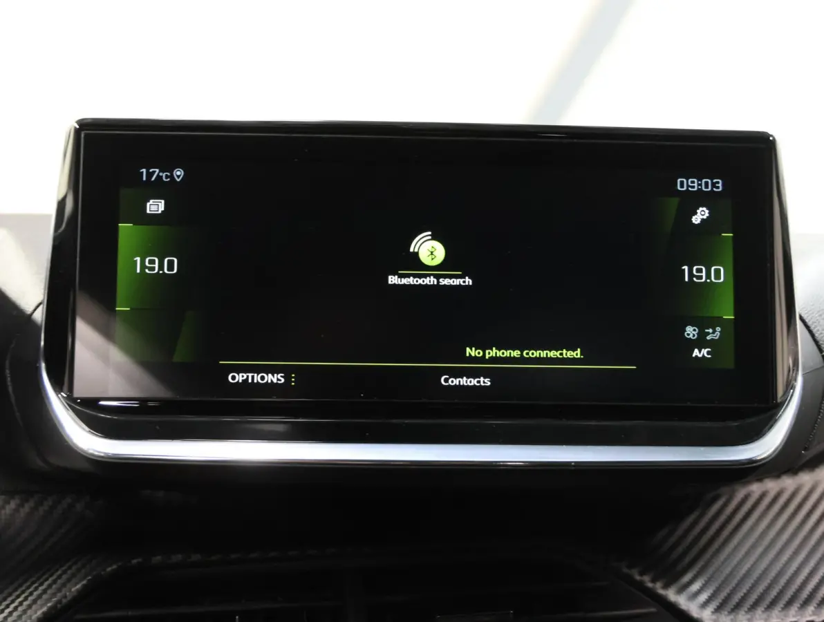 100PK GT | 1ste eigenaar | AppleCarplay/Android Auto | Keyless | Cruise Control | Climate Control | Camera | StoelVerwarming | FULL LED | Sfeerverlichting | Isofix | Privacy Glass | 17"LMV |