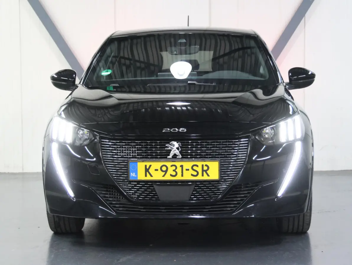 100PK GT | 1ste eigenaar | AppleCarplay/Android Auto | Keyless | Cruise Control | Climate Control | Camera | StoelVerwarming | FULL LED | Sfeerverlichting | Isofix | Privacy Glass | 17"LMV |