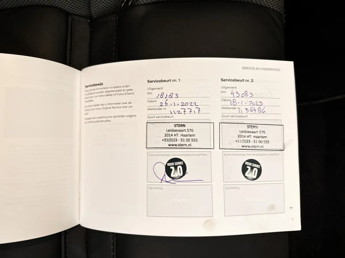 B4 R-Design | Park Assist | Stoel- en Stuurverwarming | Cruise control | Elektrische stoelen