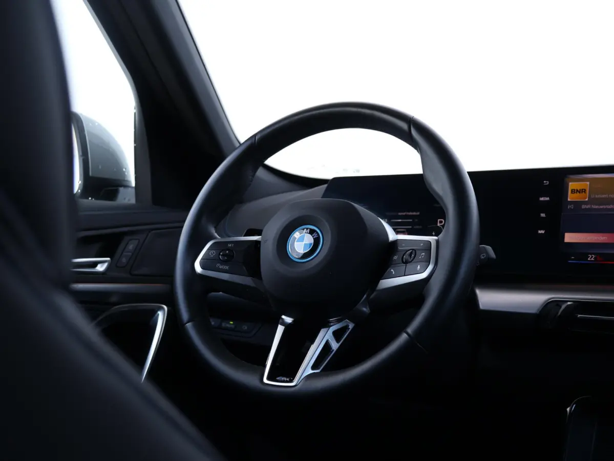 xDrive25e | SoH 98% | M-sport Pakket | Stoelverwarming voor | Trekhaak |
