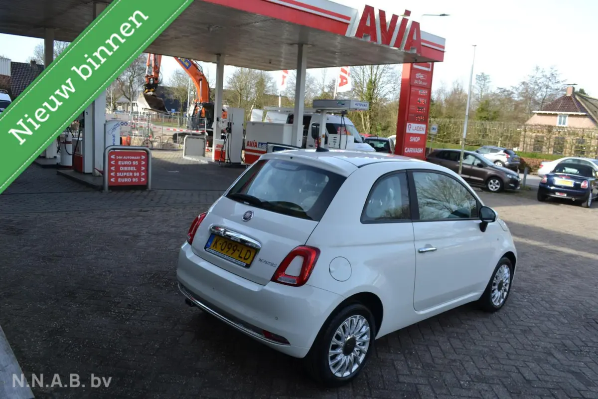 1.0 Hybrid Lounge, Airco, navigatie.