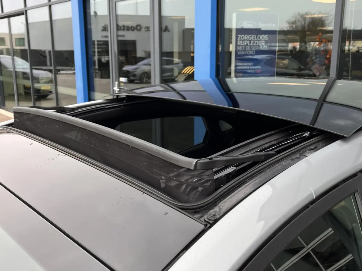 1.0 EcoBoost ST-Line X 155PK Automaat Panodak Winterpack Camera Cruise Navi B&O Climate Keyless Elek. Achterklep Full-LED Privacy Glass *Sportief*