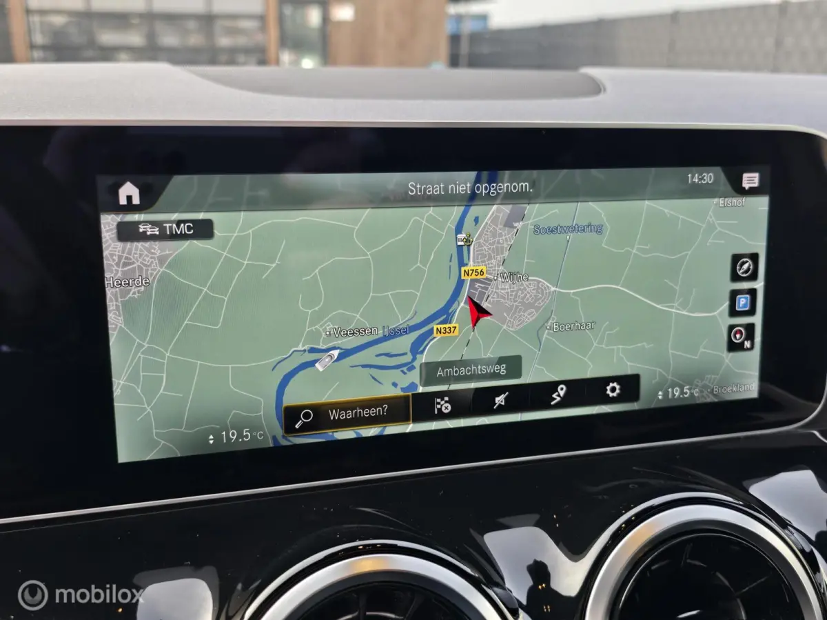 180 AMG LED CARPLAY CLIMA CRUISE STOELVERW.