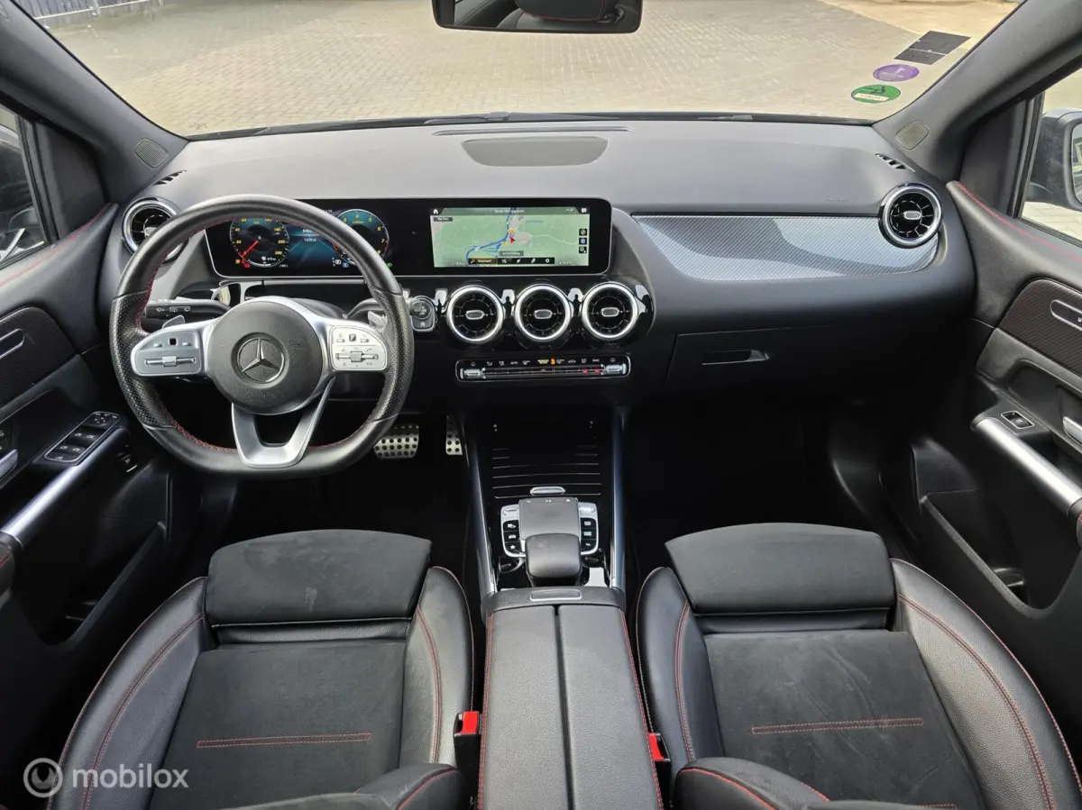 180 AMG LED CARPLAY CLIMA CRUISE STOELVERW.