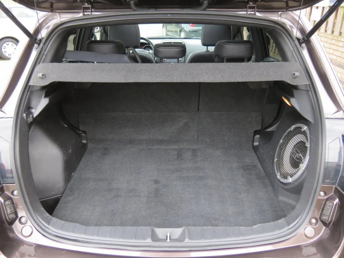 2.0 Instyle AUTOMAAT | 1e EIGENAAR | PANORAMADAK | TREKHAAK | DEALER ONDERHOUDEN | LEER | STOELVERWARMING | CAMERA