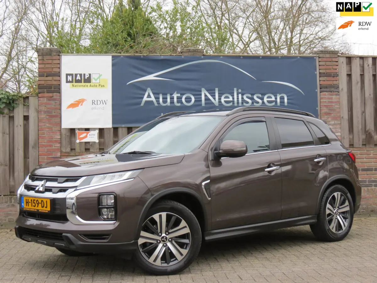 2.0 Instyle AUTOMAAT | 1e EIGENAAR | PANORAMADAK | TREKHAAK | DEALER ONDERHOUDEN | LEER | STOELVERWARMING | CAMERA