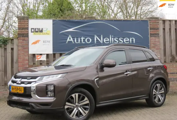 2.0 Instyle AUTOMAAT | 1e EIGENAAR | PANORAMADAK | TREKHAAK | DEALER ONDERHOUDEN | LEER | STOELVERWARMING | CAMERA