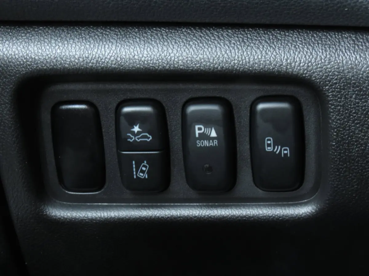 2.0 Instyle AUTOMAAT | 1e EIGENAAR | PANORAMADAK | TREKHAAK | DEALER ONDERHOUDEN | LEER | STOELVERWARMING | CAMERA