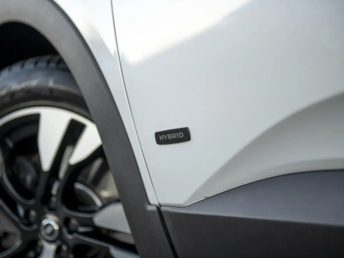 1.6 Turbo Hybrid Business Elegance | Elektr. achterklep m.sensor | Keyless | Navi | Carplay & Android Auto