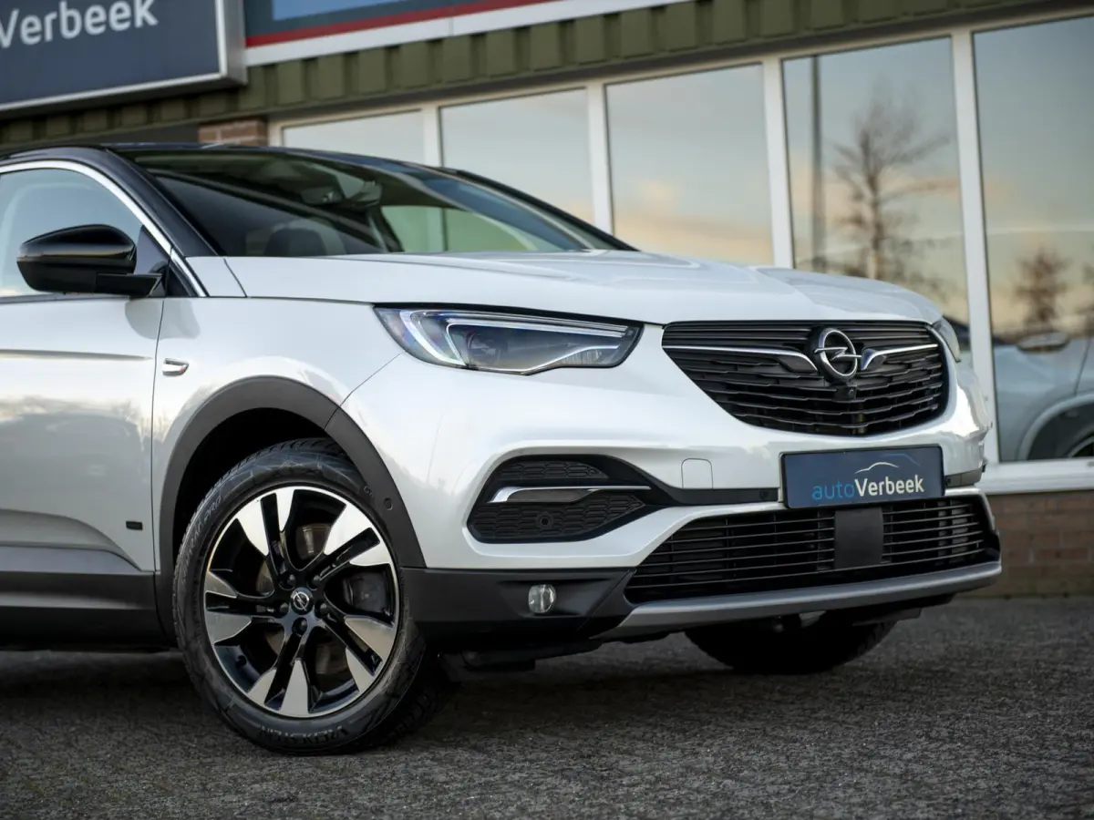 1.6 Turbo Hybrid Business Elegance | Elektr. achterklep m.sensor | Keyless | Navi | Carplay & Android Auto