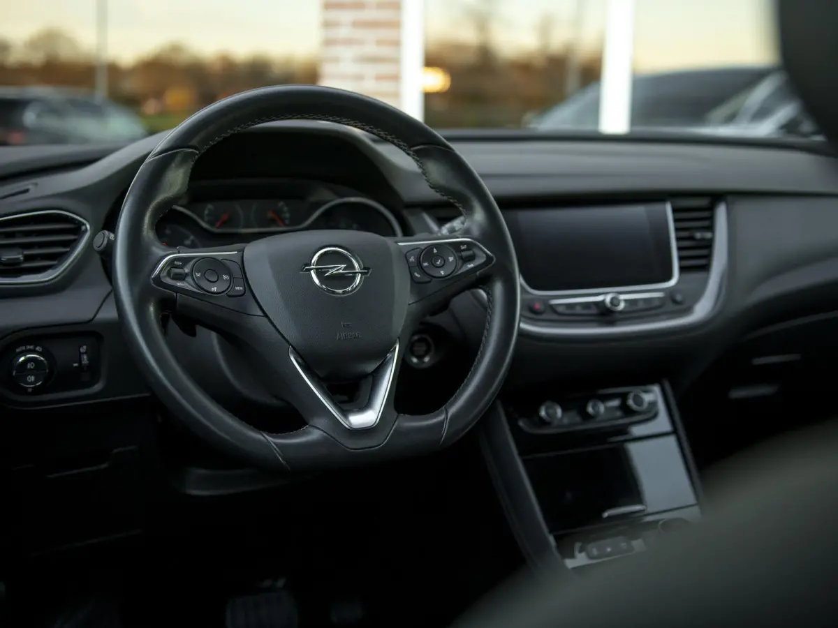 1.6 Turbo Hybrid Business Elegance | Elektr. achterklep m.sensor | Keyless | Navi | Carplay & Android Auto