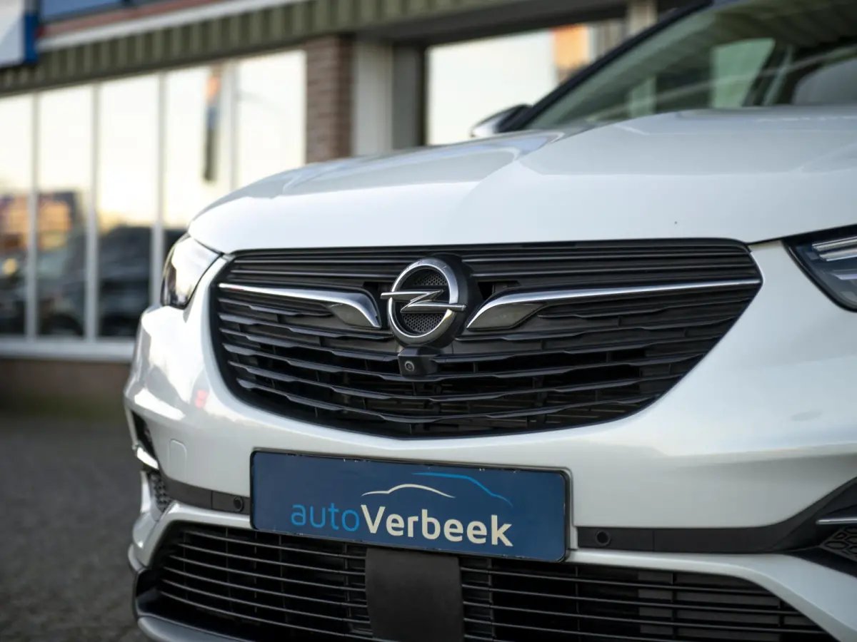 1.6 Turbo Hybrid Business Elegance | Elektr. achterklep m.sensor | Keyless | Navi | Carplay & Android Auto