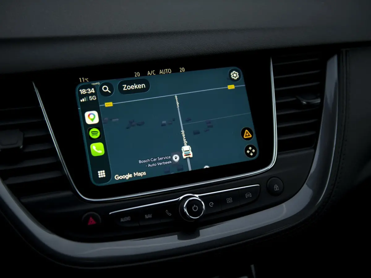 1.6 Turbo Hybrid Business Elegance | Elektr. achterklep m.sensor | Keyless | Navi | Carplay & Android Auto