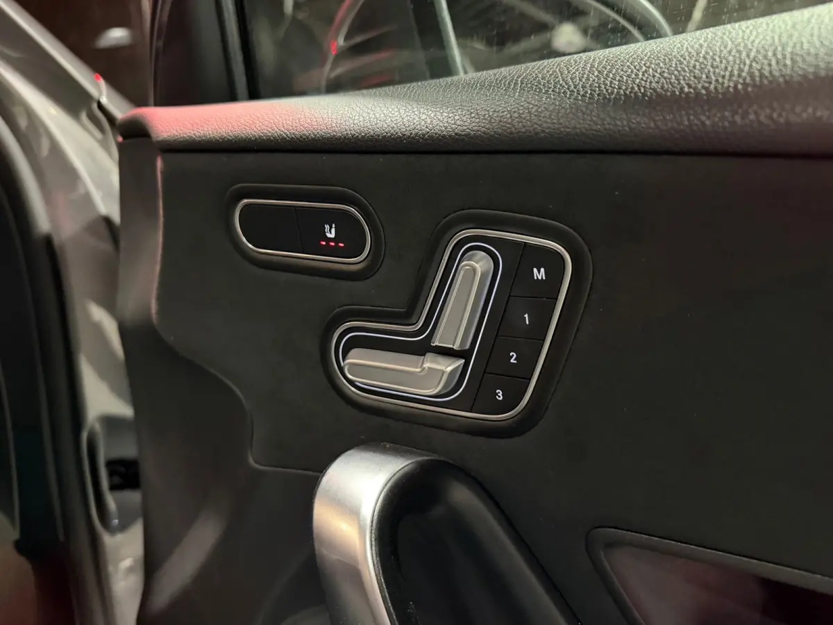 250 e AMG Pano|360|Burmester|Memory|Sfeer|Cam|Keyl|