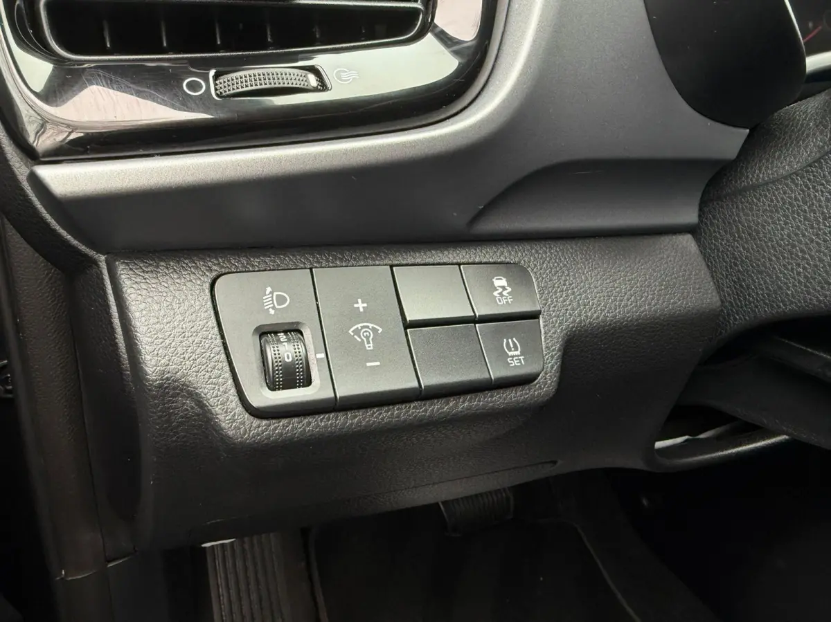 1.0 T-GDi ExecutiveLine | Clima | Camera | Carplay | Navi | Historie