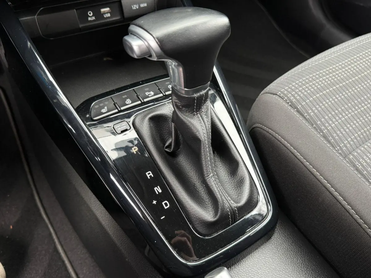 1.0 T-GDi ExecutiveLine | Clima | Camera | Carplay | Navi | Historie