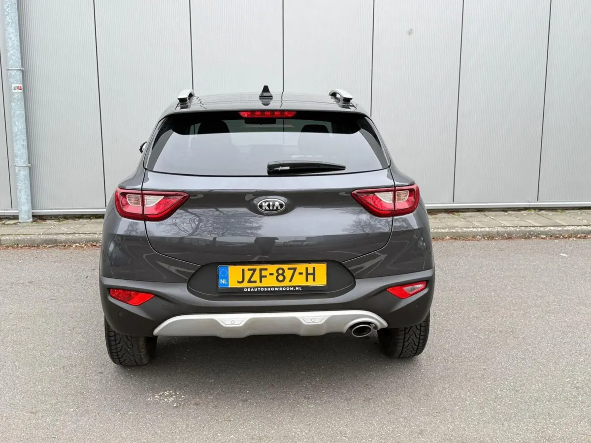 1.0 T-GDi ExecutiveLine | Clima | Camera | Carplay | Navi | Historie