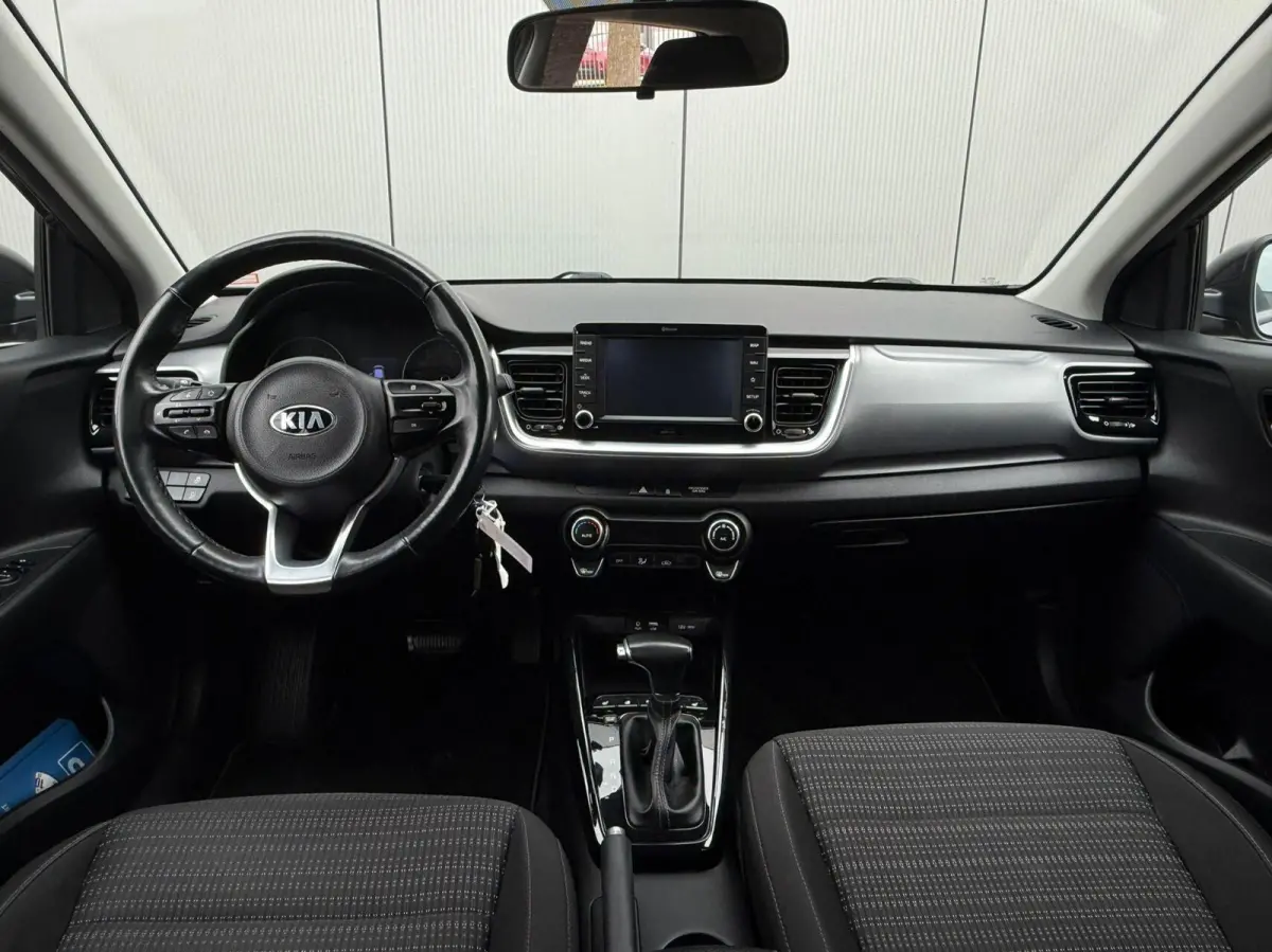 1.0 T-GDi ExecutiveLine | Clima | Camera | Carplay | Navi | Historie