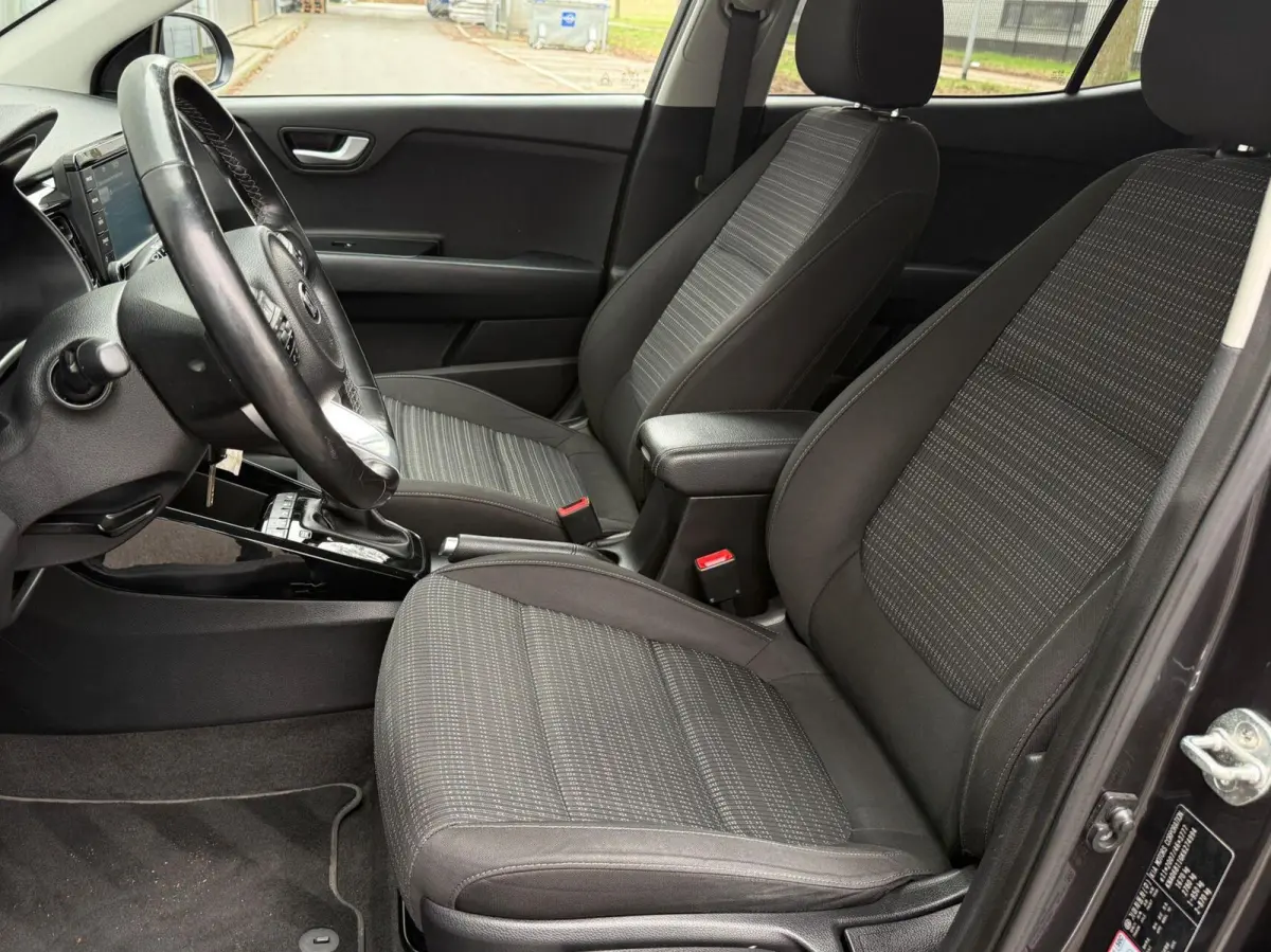 1.0 T-GDi ExecutiveLine | Clima | Camera | Carplay | Navi | Historie