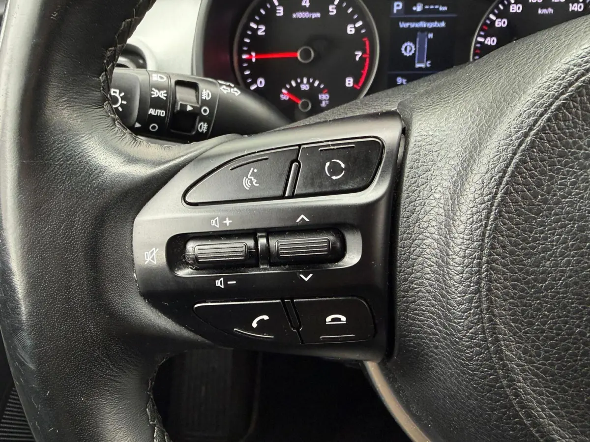 1.0 T-GDi ExecutiveLine | Clima | Camera | Carplay | Navi | Historie
