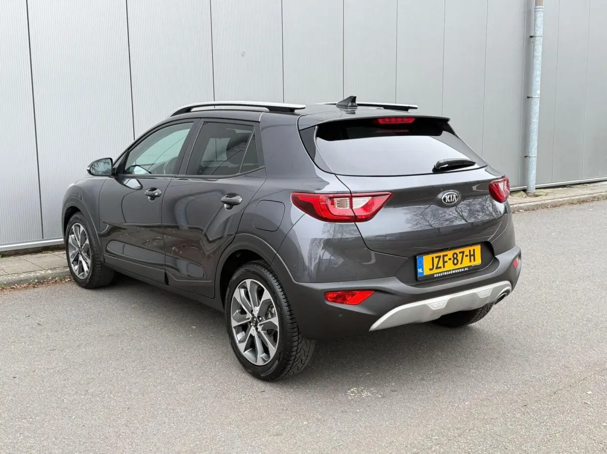 1.0 T-GDi ExecutiveLine | Clima | Camera | Carplay | Navi | Historie