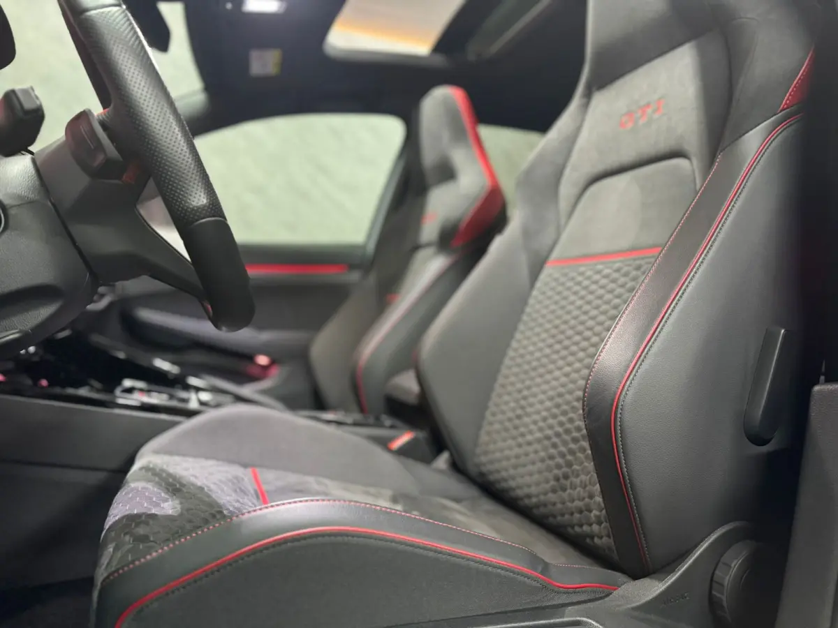 2.0 TSI GTI Clubsport|PANO|H&K|HUD|KEYLESS|CARPLAY|IQ|CAM|SFEERV