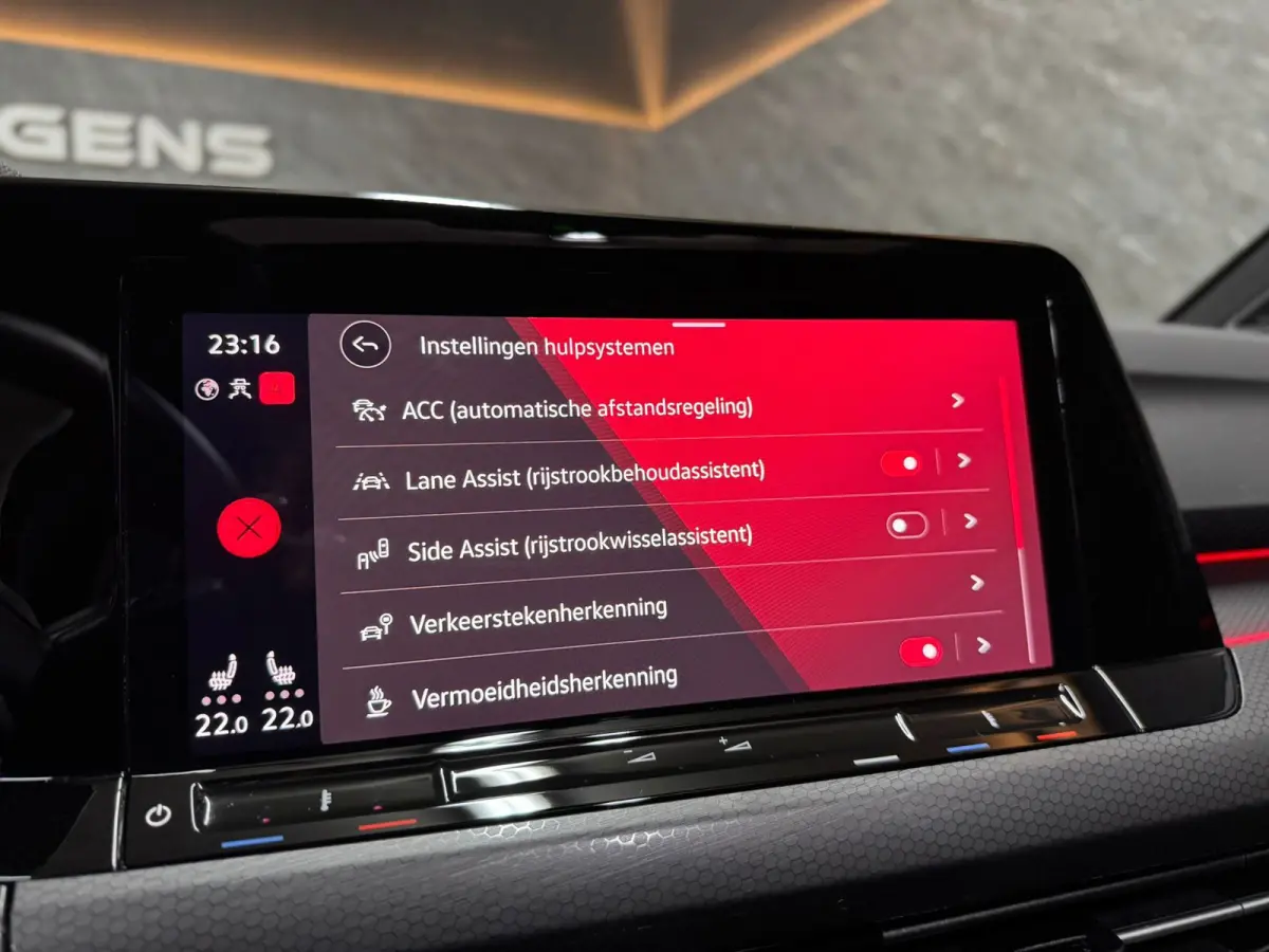 2.0 TSI GTI Clubsport|PANO|H&K|HUD|KEYLESS|CARPLAY|IQ|CAM|SFEERV