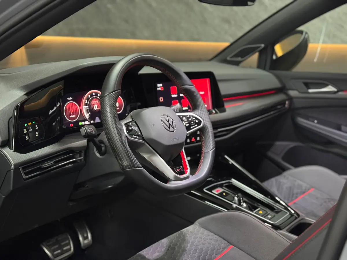 2.0 TSI GTI Clubsport|PANO|H&K|HUD|KEYLESS|CARPLAY|IQ|CAM|SFEERV