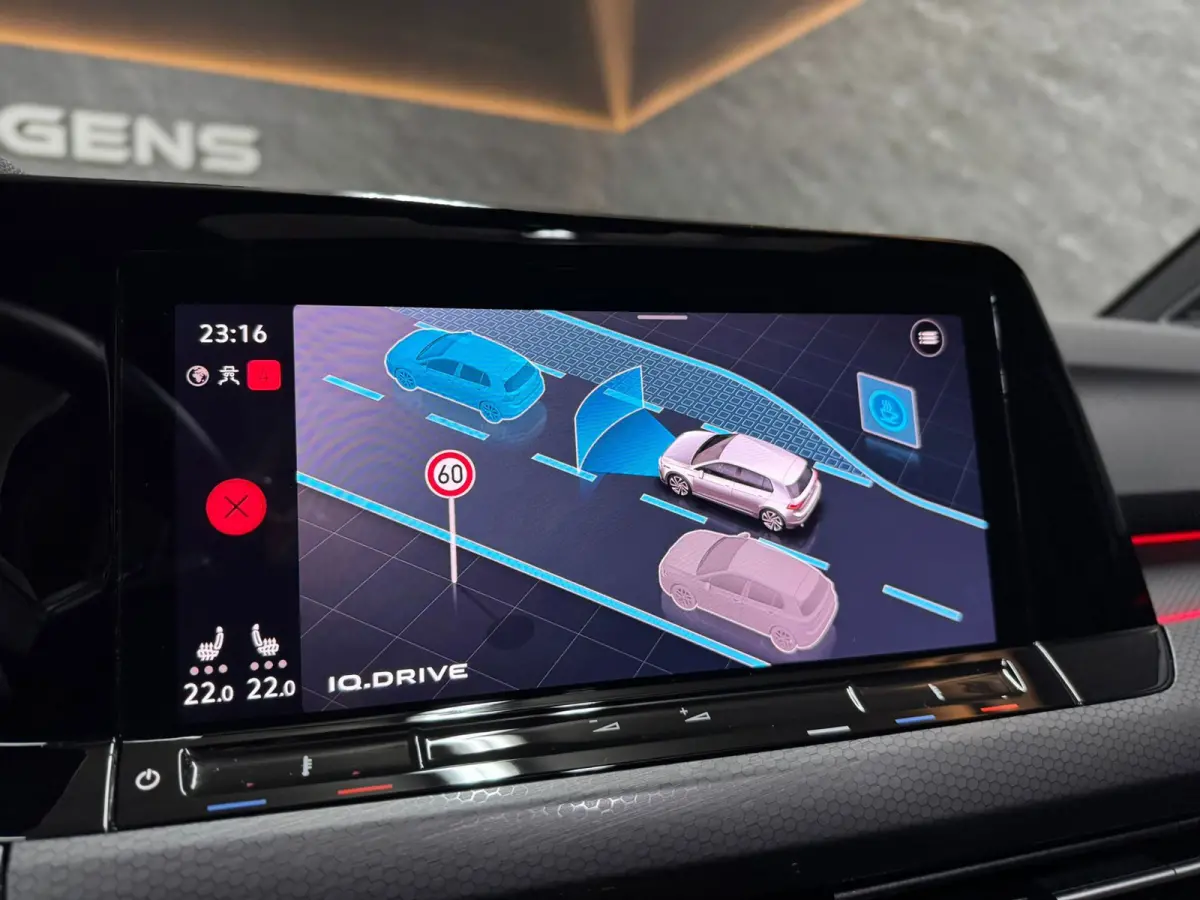 2.0 TSI GTI Clubsport|PANO|H&K|HUD|KEYLESS|CARPLAY|IQ|CAM|SFEERV