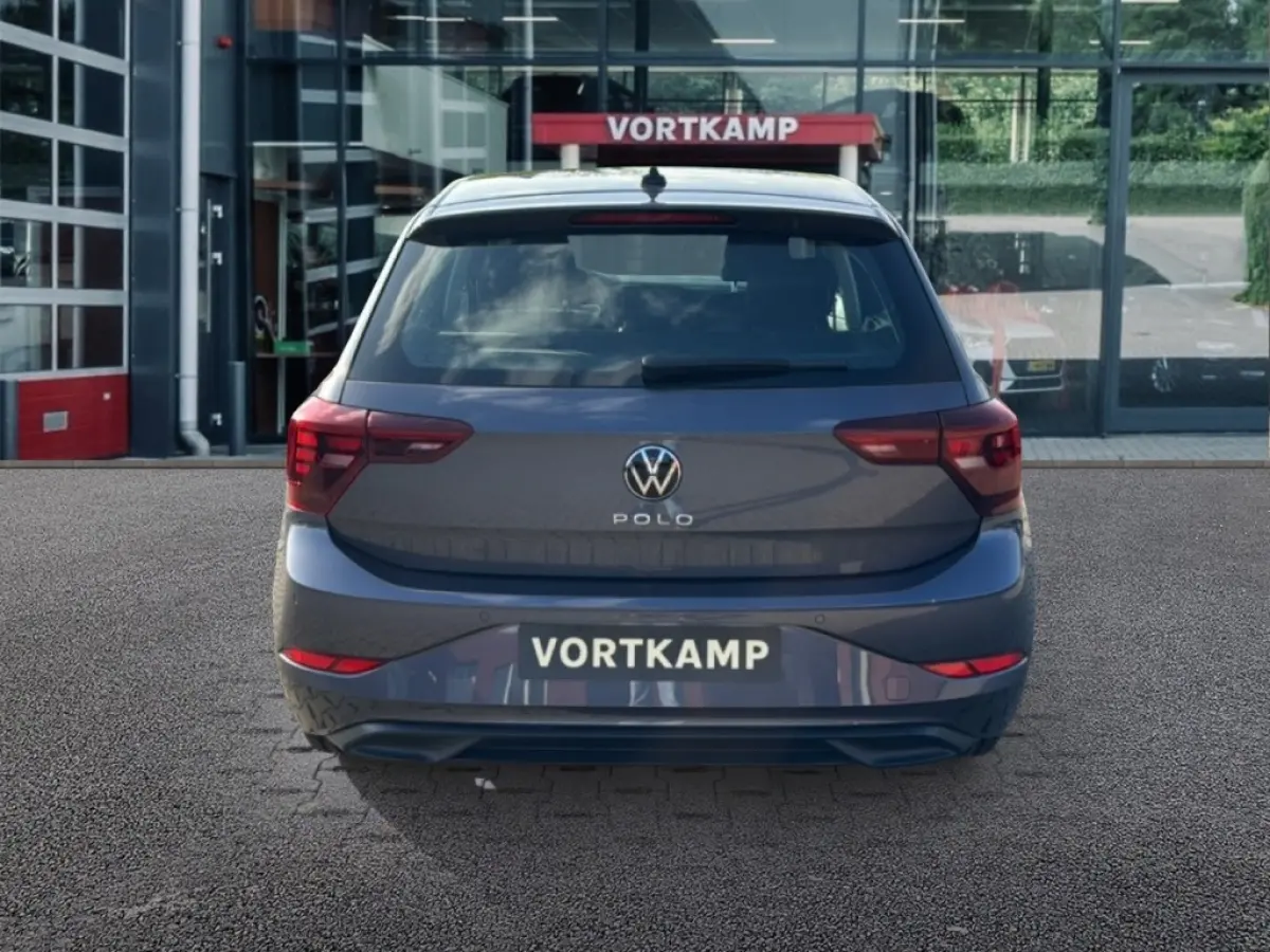 1.0 MPI STOELVERW/CARPLAY/DAB MEER KLEUREN BESCHIKBAAR