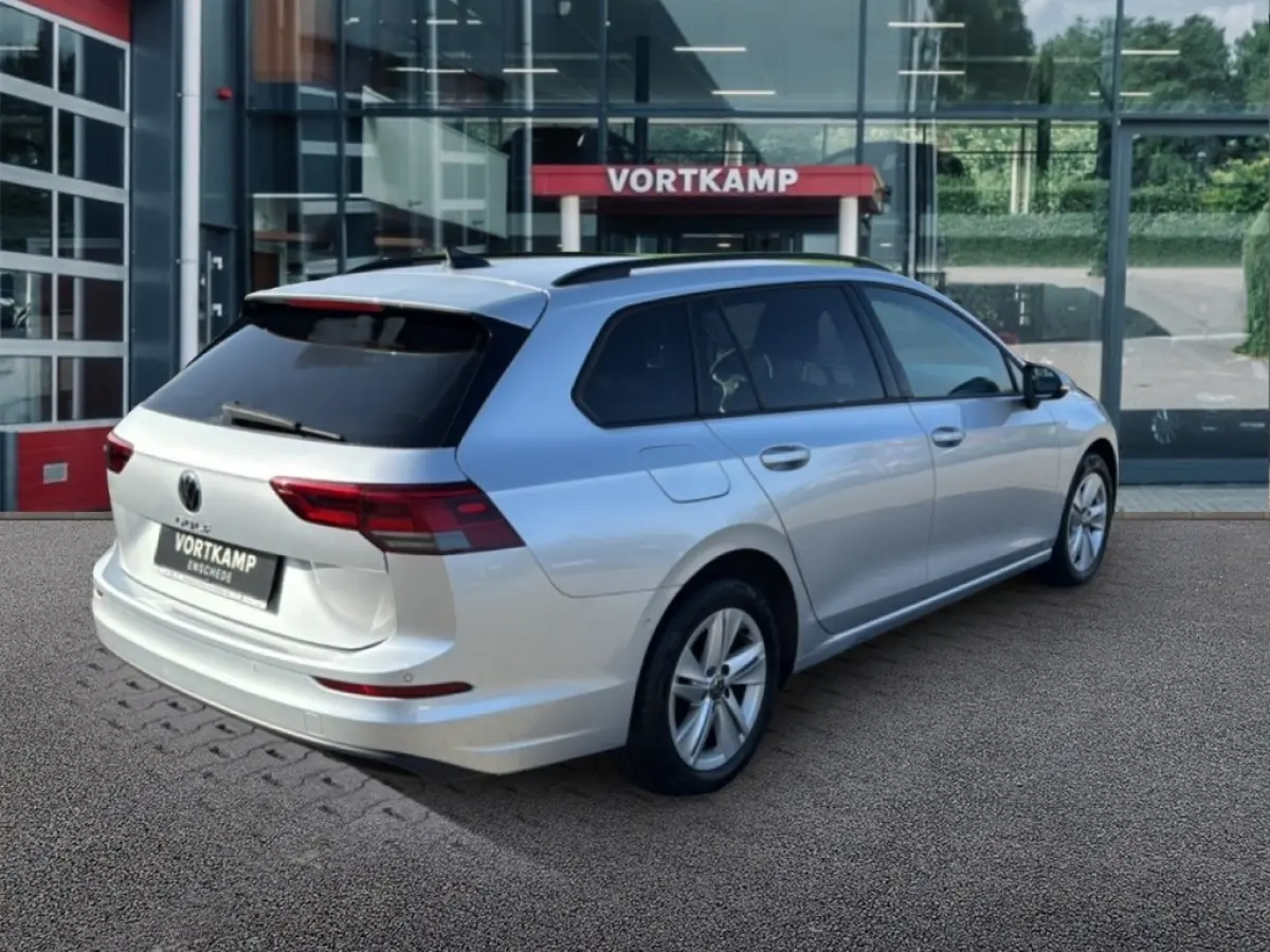 2.0 TDI LIFE BUSINESS TREKHAAK/PDC/ACC/STOEL+STUURVERW/NAVI/CARPLAY