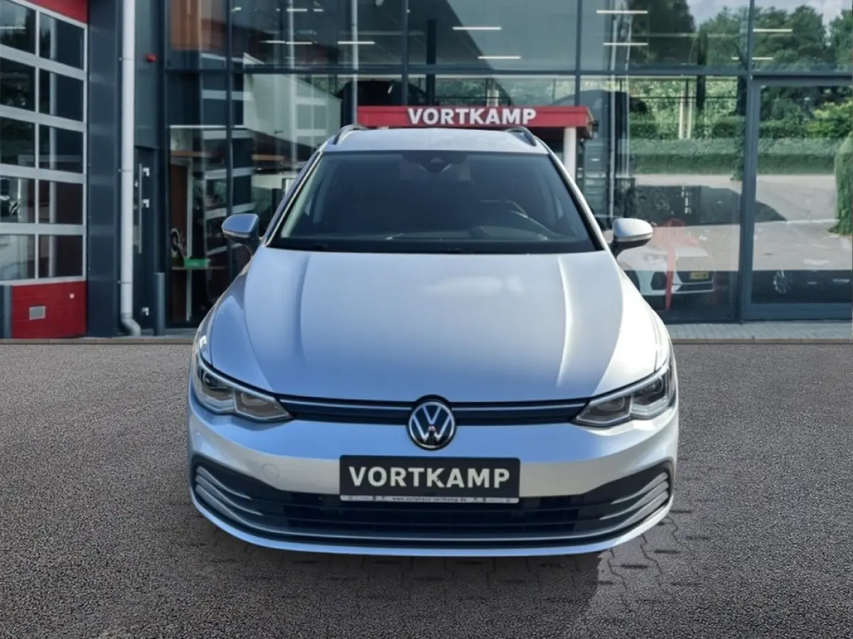 2.0 TDI LIFE BUSINESS TREKHAAK/PDC/ACC/STOEL+STUURVERW/NAVI/CARPLAY