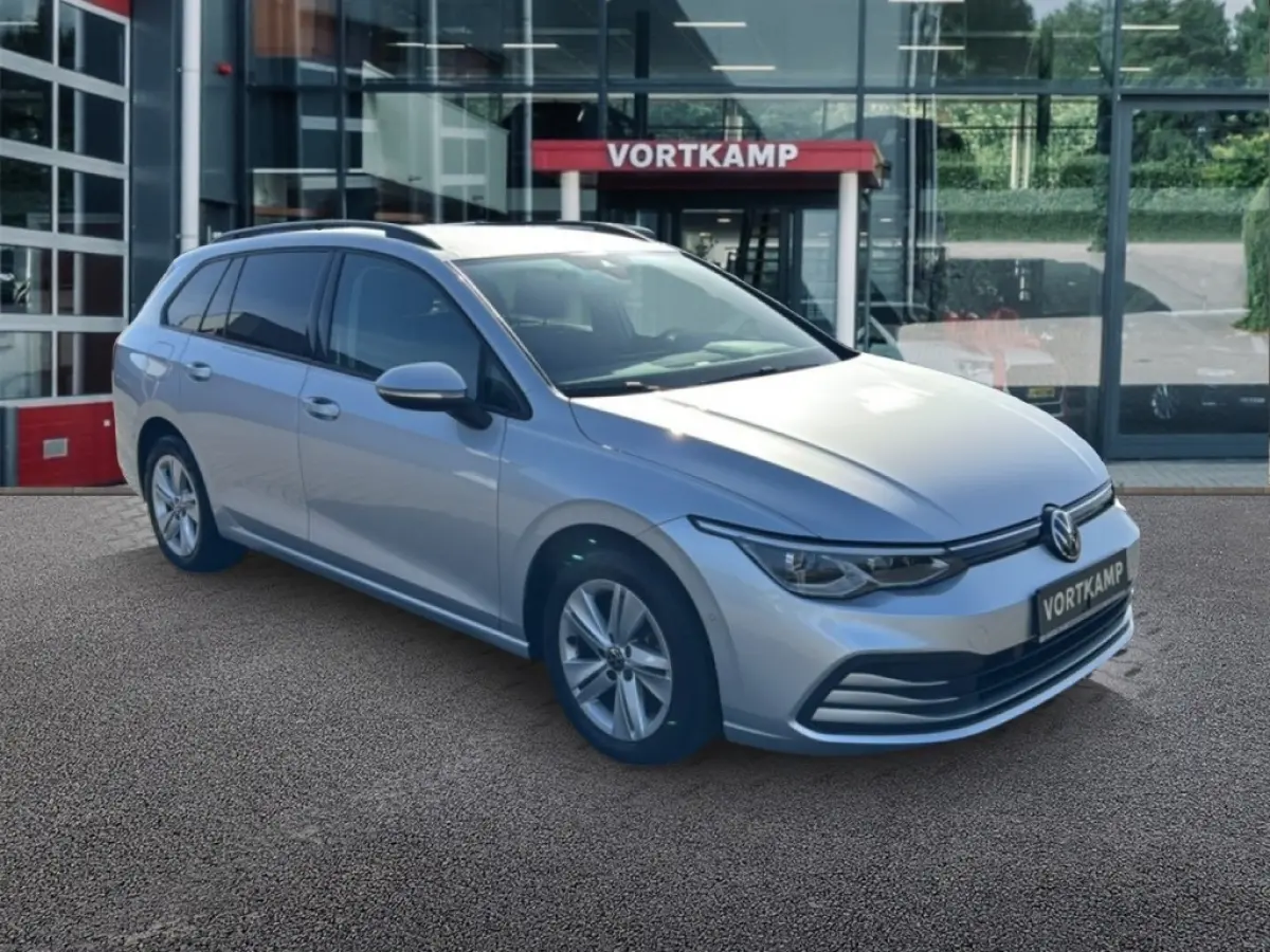 2.0 TDI LIFE BUSINESS TREKHAAK/PDC/ACC/STOEL+STUURVERW/NAVI/CARPLAY