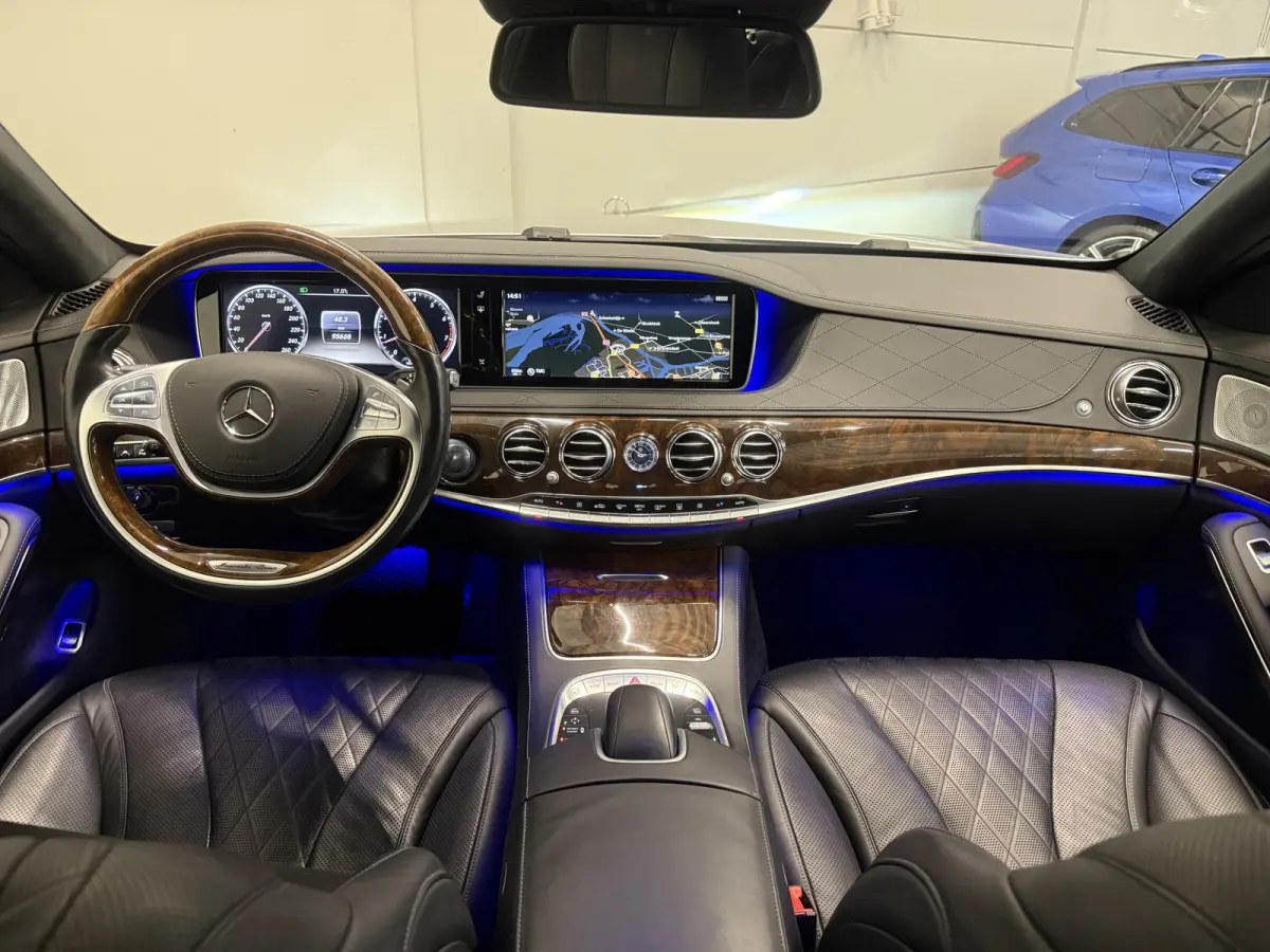 500 Prestige Plus PANO/BURMESTER/NACHTZICHT/MASSAGE+VENTILATIE/NAPPA-LEER DESIGNO/AMBIENT-SFEER/CAMERA/LED-INTELLIGENT/SOFT-CLOSE/19"BREEDSET/EXCLUSIVE-PAKKET/VOLLEDIG MERCEDES DEALER HISTOR