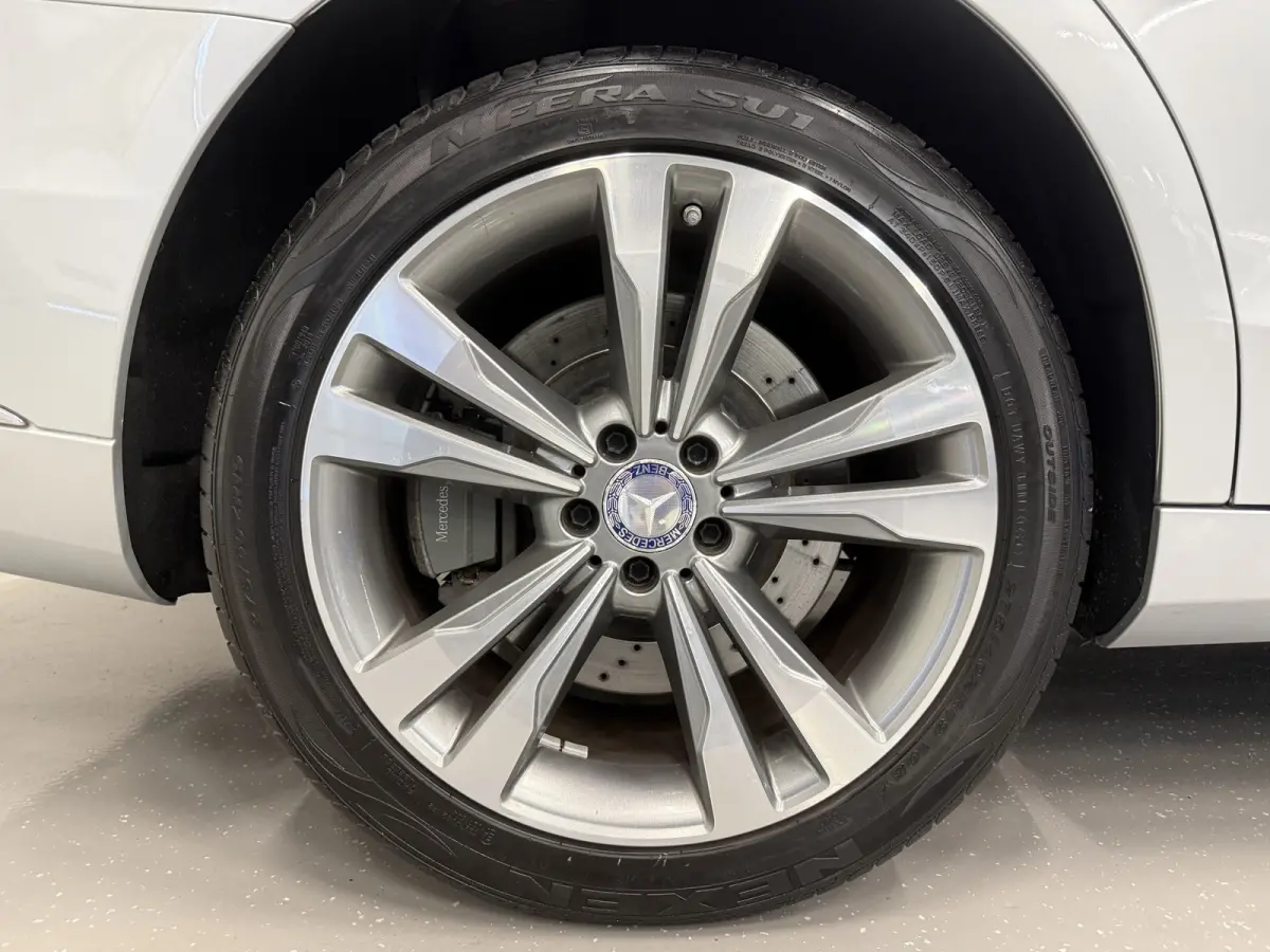 500 Prestige Plus PANO/BURMESTER/NACHTZICHT/MASSAGE+VENTILATIE/NAPPA-LEER DESIGNO/AMBIENT-SFEER/CAMERA/LED-INTELLIGENT/SOFT-CLOSE/19"BREEDSET/EXCLUSIVE-PAKKET/VOLLEDIG MERCEDES DEALER HISTOR