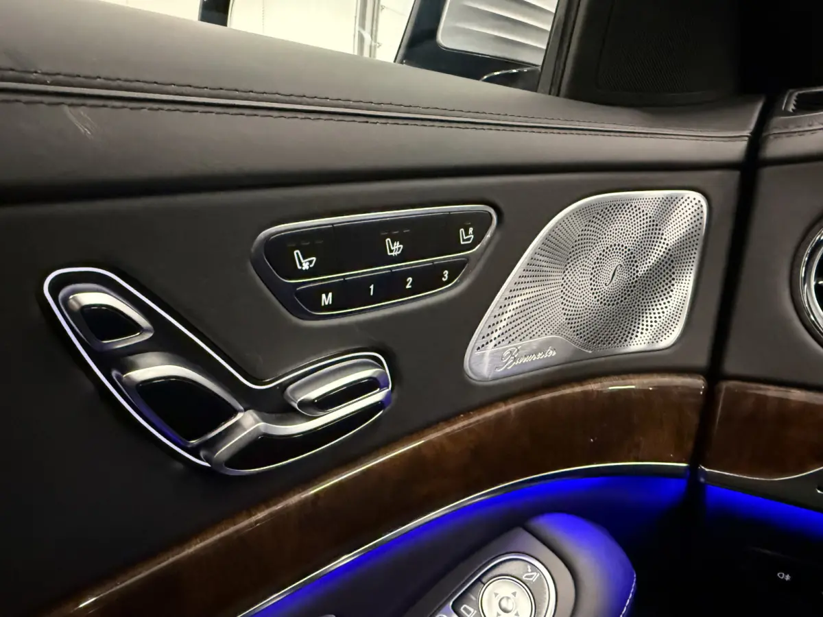 500 Prestige Plus PANO/BURMESTER/NACHTZICHT/MASSAGE+VENTILATIE/NAPPA-LEER DESIGNO/AMBIENT-SFEER/CAMERA/LED-INTELLIGENT/SOFT-CLOSE/19"BREEDSET/EXCLUSIVE-PAKKET/VOLLEDIG MERCEDES DEALER HISTOR