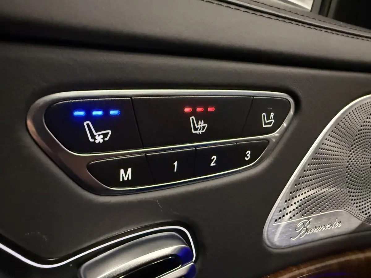 500 Prestige Plus PANO/BURMESTER/NACHTZICHT/MASSAGE+VENTILATIE/NAPPA-LEER DESIGNO/AMBIENT-SFEER/CAMERA/LED-INTELLIGENT/SOFT-CLOSE/19"BREEDSET/EXCLUSIVE-PAKKET/VOLLEDIG MERCEDES DEALER HISTOR