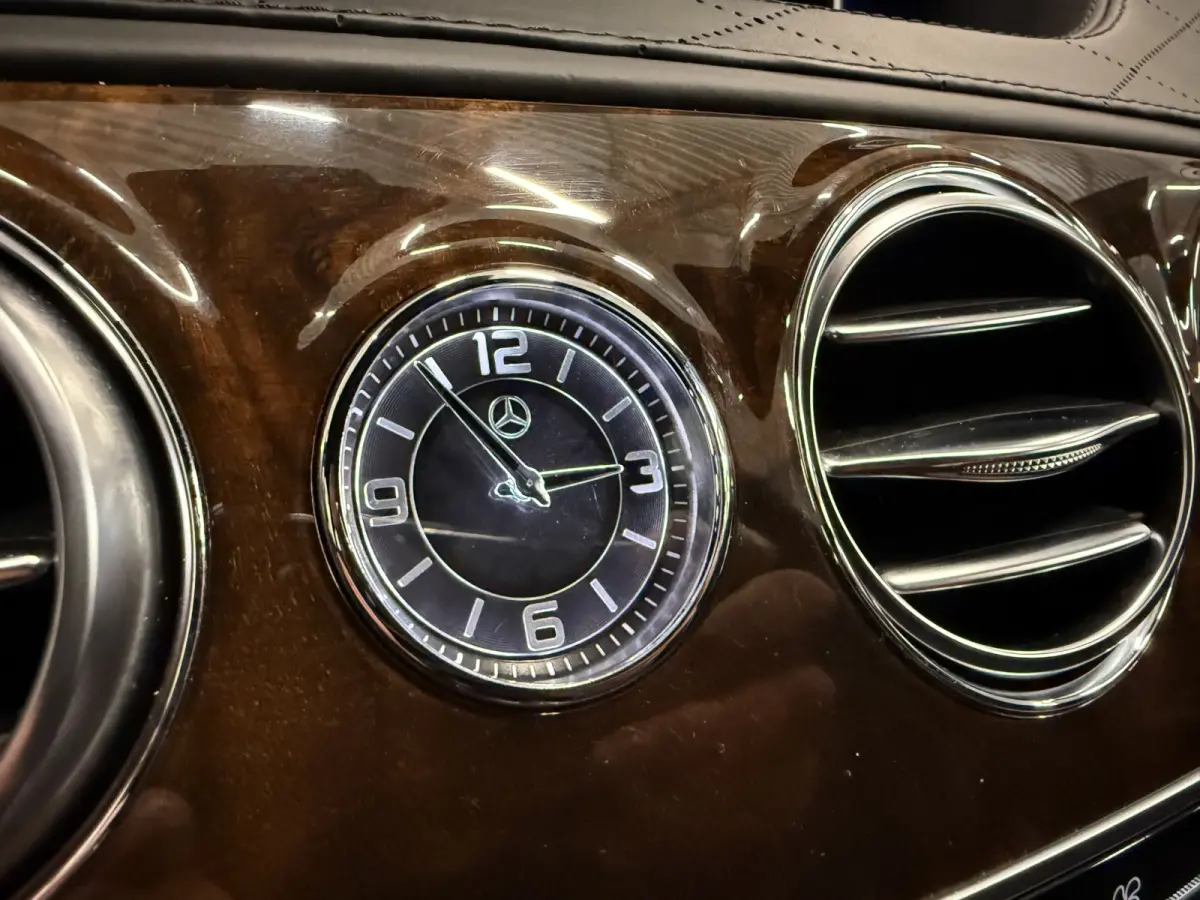 500 Prestige Plus PANO/BURMESTER/NACHTZICHT/MASSAGE+VENTILATIE/NAPPA-LEER DESIGNO/AMBIENT-SFEER/CAMERA/LED-INTELLIGENT/SOFT-CLOSE/19"BREEDSET/EXCLUSIVE-PAKKET/VOLLEDIG MERCEDES DEALER HISTOR