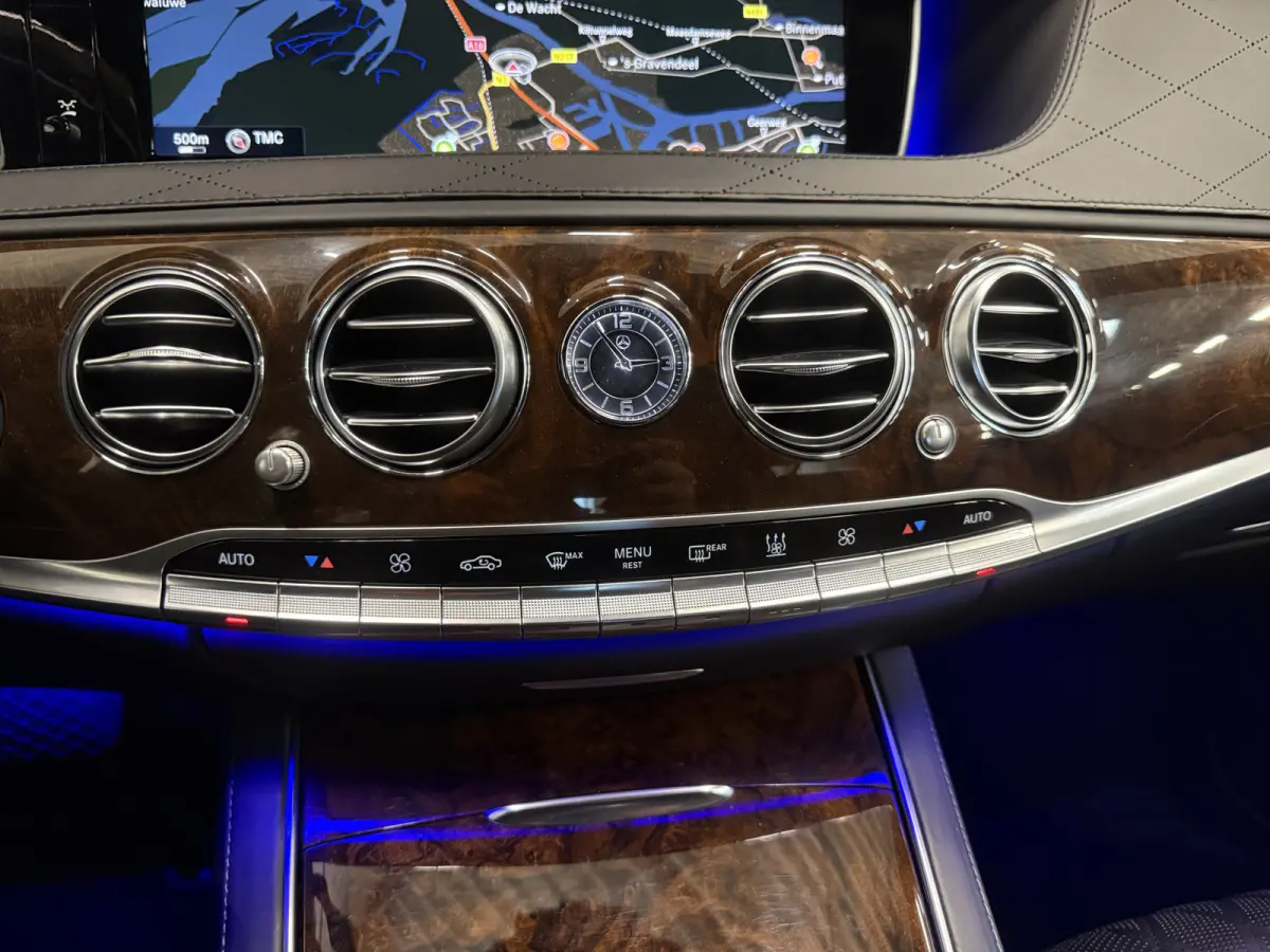 500 Prestige Plus PANO/BURMESTER/NACHTZICHT/MASSAGE+VENTILATIE/NAPPA-LEER DESIGNO/AMBIENT-SFEER/CAMERA/LED-INTELLIGENT/SOFT-CLOSE/19"BREEDSET/EXCLUSIVE-PAKKET/VOLLEDIG MERCEDES DEALER HISTOR