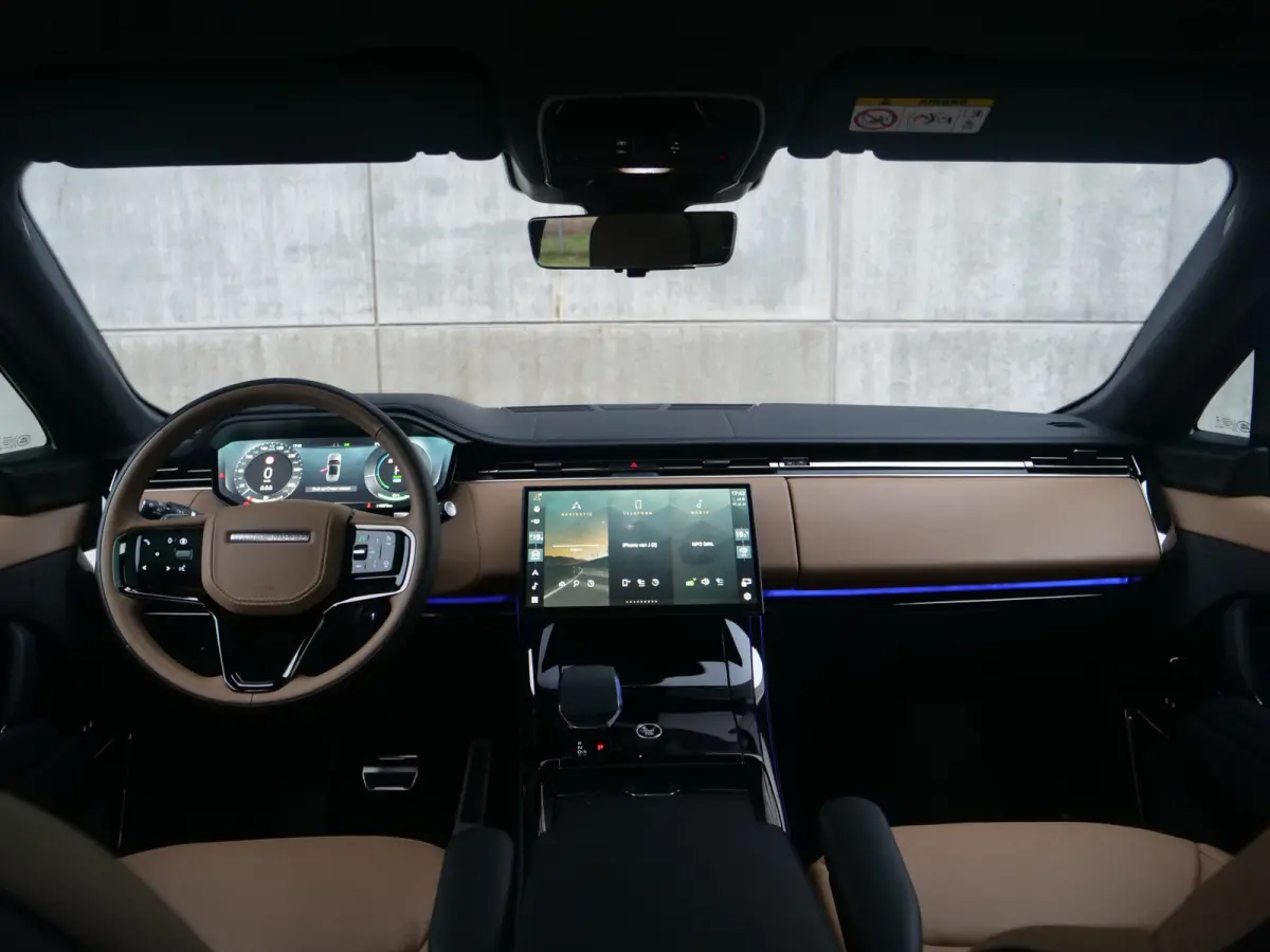 3.0 P550e Autobiography | head-up | panorama | massage..