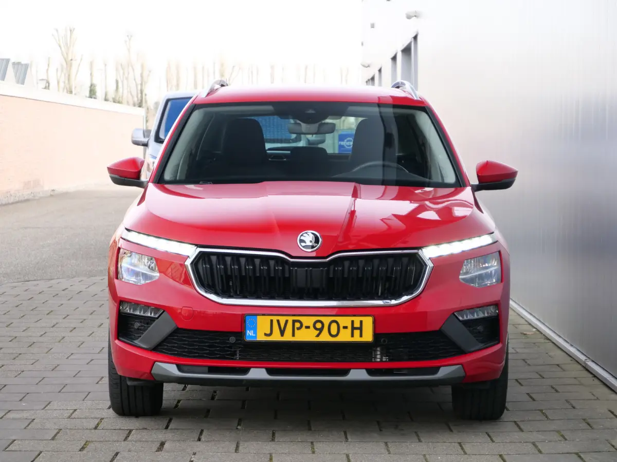 1.0 TSI Business Edition 116 Pk Automaat Camera / DAB / Apple Carplay / PDC / Keyless