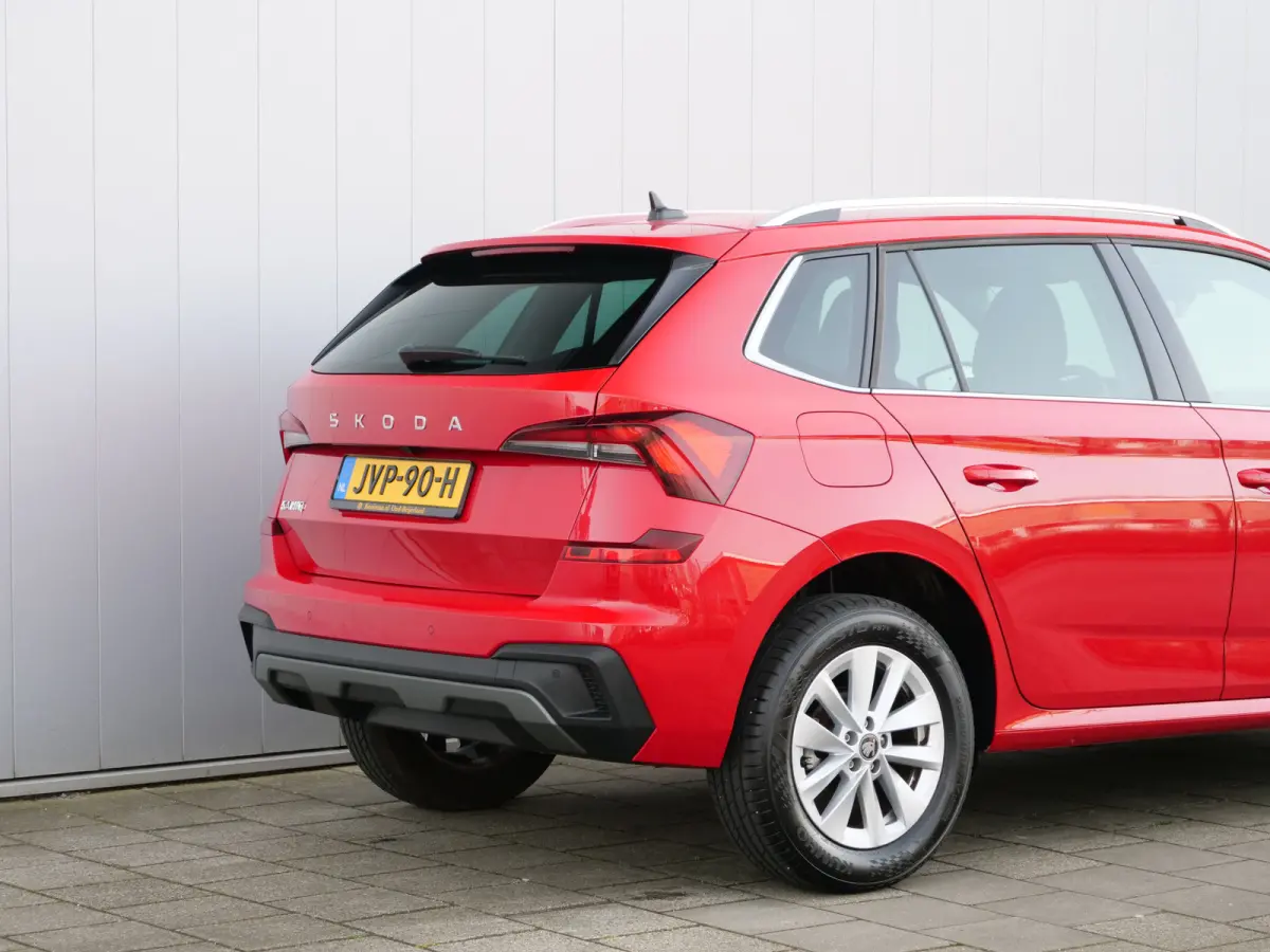 1.0 TSI Business Edition 116 Pk Automaat Camera / DAB / Apple Carplay / PDC / Keyless