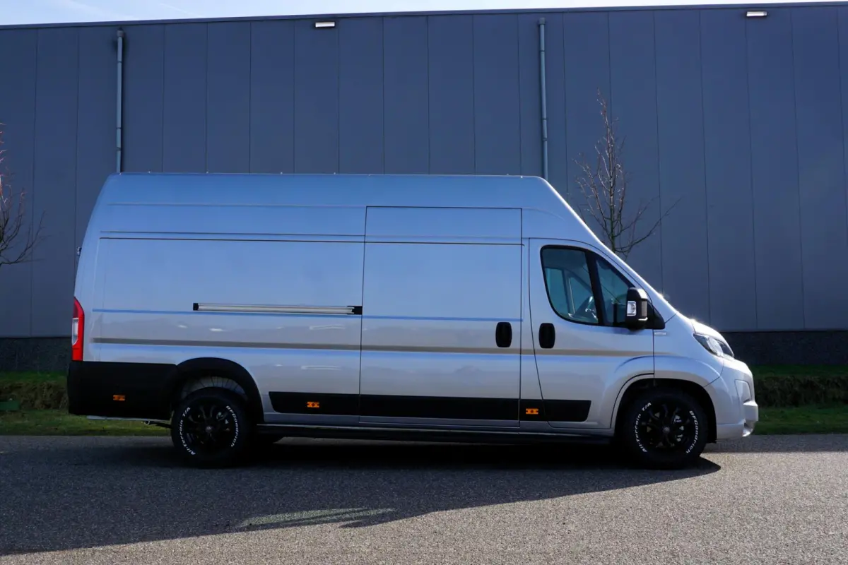 2.2 MultiJet L4H3 3.5t Heavy 180 pk |Full LED koplampen |Groot scherm Navi |Camera |Carplay |Android auto |Metallic |Parkeersensoren |Mistlampen |Cruise control |Climate control |EURO6