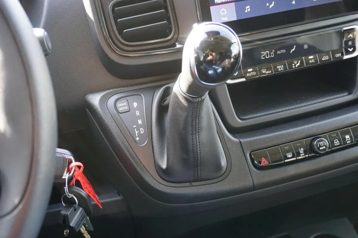 2.2 MultiJet L4H3 3.5t Heavy 180 pk |Full LED koplampen |Groot scherm Navi |Camera |Carplay |Android auto |Metallic |Parkeersensoren |Mistlampen |Cruise control |Climate control |EURO6