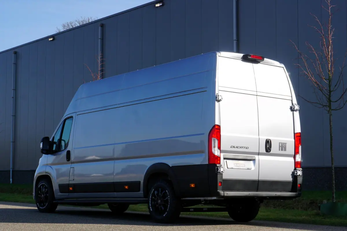2.2 MultiJet L4H3 3.5t Heavy 180 pk |Full LED koplampen |Groot scherm Navi |Camera |Carplay |Android auto |Metallic |Parkeersensoren |Mistlampen |Cruise control |Climate control |EURO6