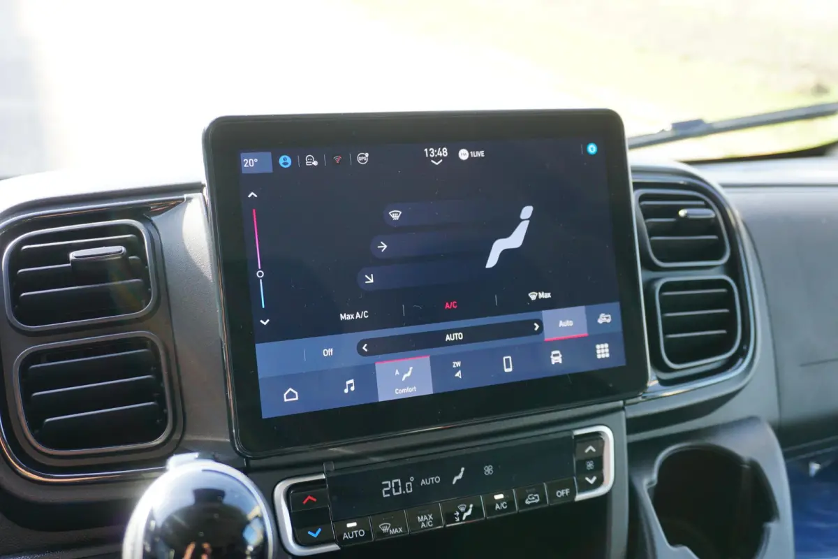 2.2 MultiJet L4H3 3.5t Heavy 180 pk |Full LED koplampen |Groot scherm Navi |Camera |Carplay |Android auto |Metallic |Parkeersensoren |Mistlampen |Cruise control |Climate control |EURO6