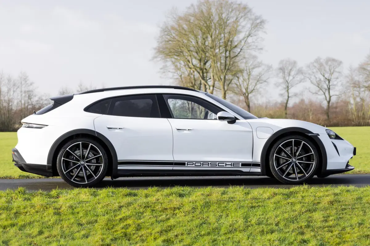 4|achterasbest.|Bose|Innodrive|Nieuwprijs 150k.|Performance accu