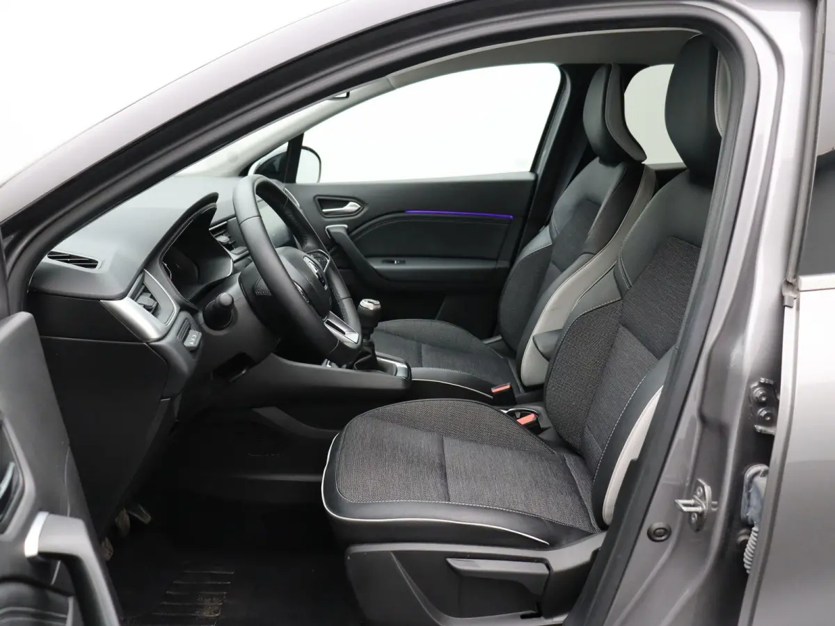 TCe 90pk Techno | Navi | Clima | Achteruitrij camera | Keyless |