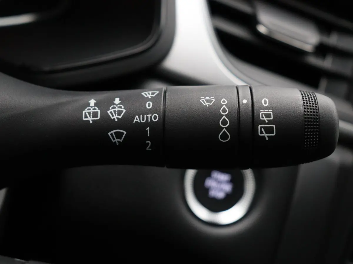 TCe 90pk Techno | Navi | Clima | Achteruitrij camera | Keyless |