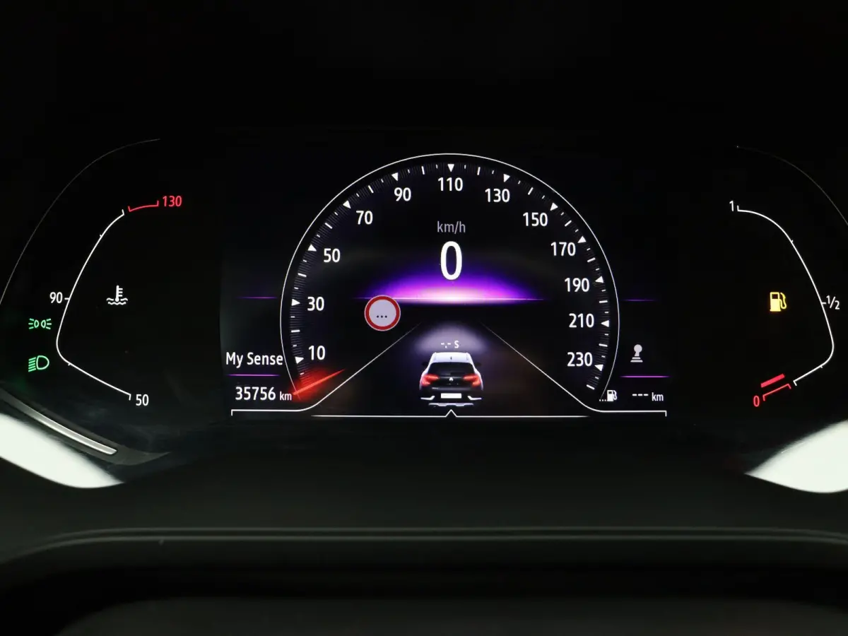 TCe 90pk Techno | Navi | Clima | Achteruitrij camera | Keyless |